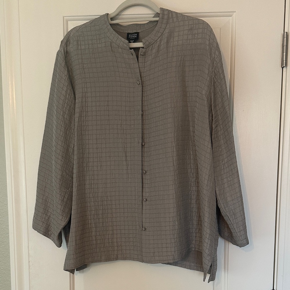Eileen Fisher 100% silk top